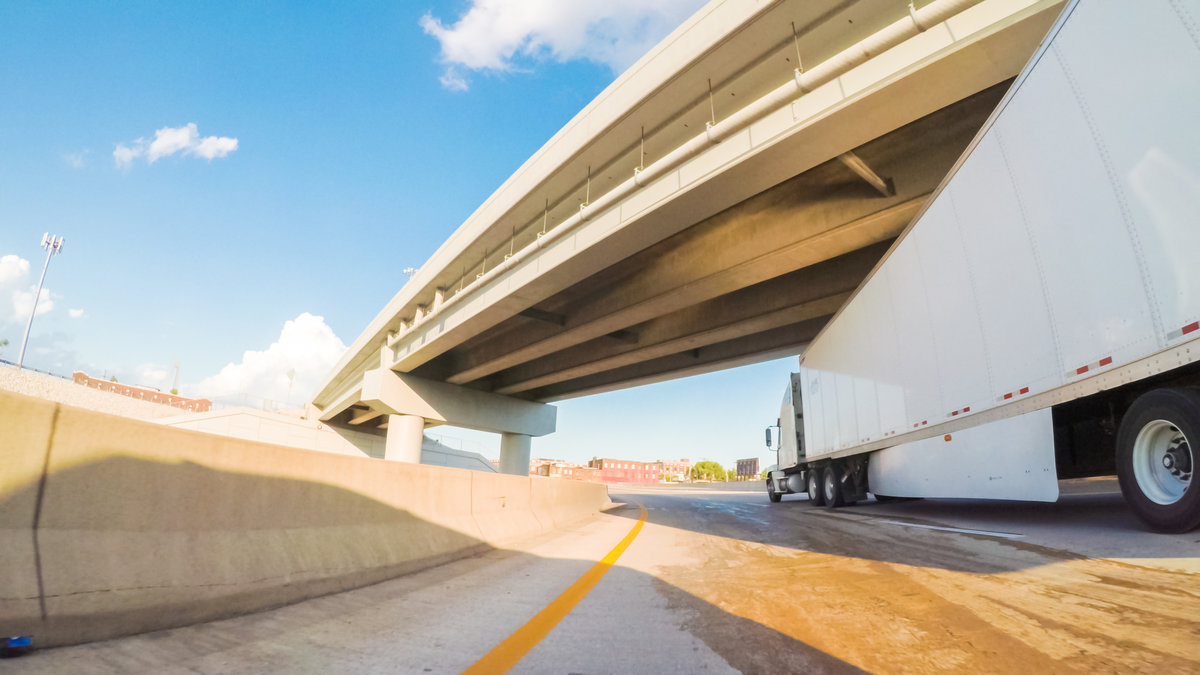 POV point of view - Driving East on Interstate Highway 70 in St. Louis,